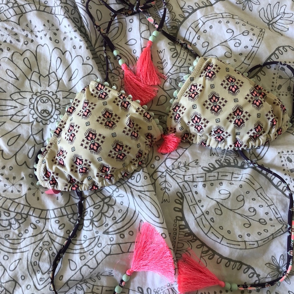 Victorias Secret Pink and Cream Bikini Top